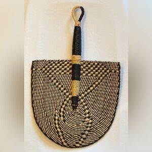 Handcrafted Bolga Grass Fan – Ghanaian Home Décor & Cultural Keepsake